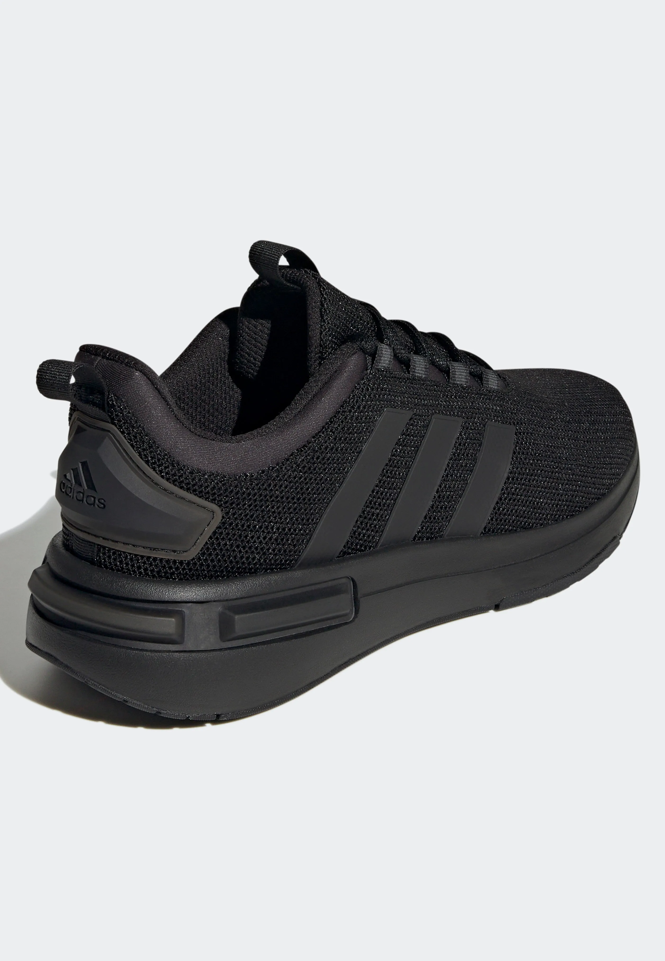 Adidas - Racer Tr23 Cblack/Cblack/Carbon - Shoes