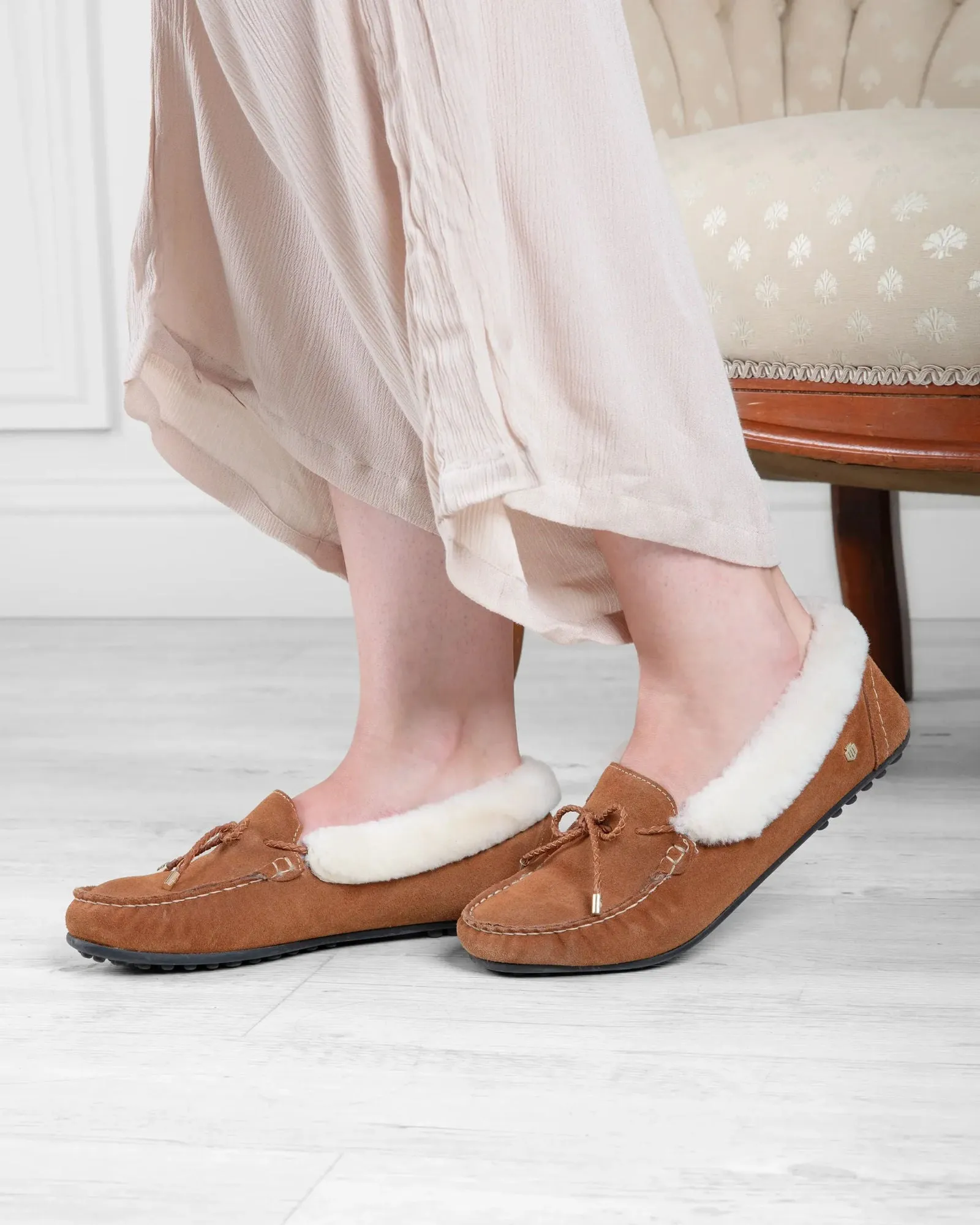 Henley Tan Shearling Lined Slippers