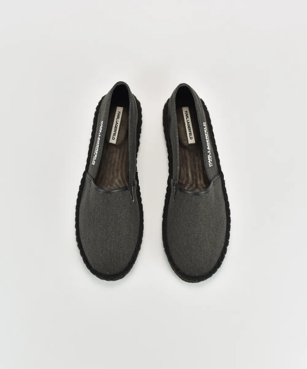 KARL LAGERFELD KAMINO LOCATOR SLIP ON ESPADRILLES