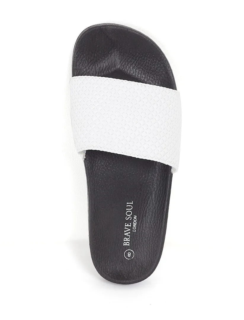 WHITE EMBOSSED STUD EFFECT STRAP POOL SLIDERS